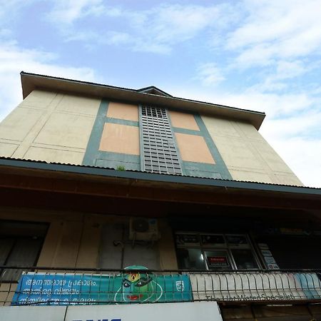 Oyo 15190 Select Residency Hotel Kozhikode Exterior photo