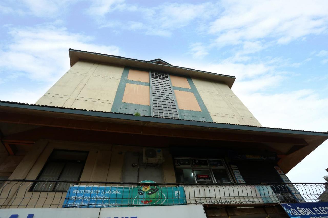 Oyo 15190 Select Residency Hotel Kozhikode Exterior photo